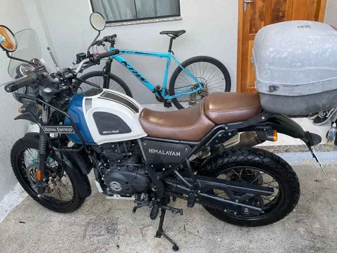 Moto Himalayan