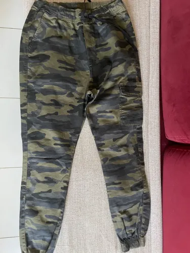 Calça unissex camuflada