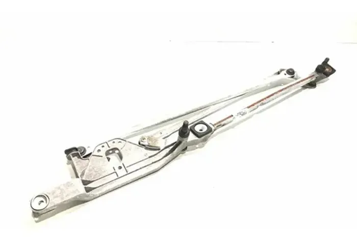 Galhada Limpador Parabrisas Ford Focus 2010-2013 Esquerdo
