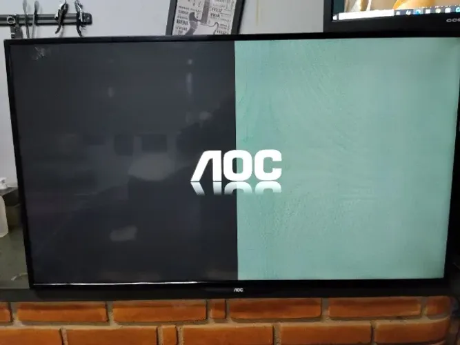 TV LED 43" AOC - RETIRADA DE PEÇAS!