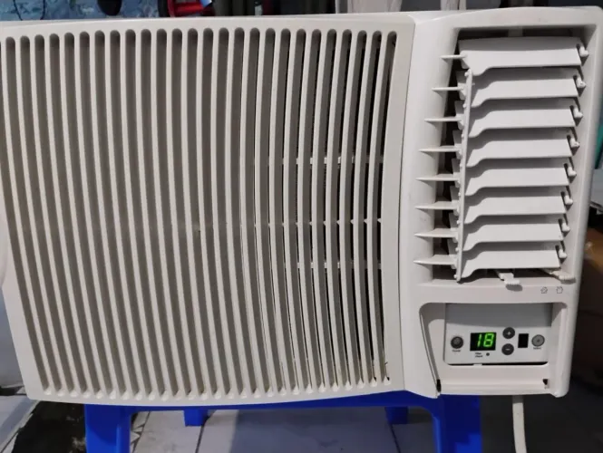 Ar condicionado 