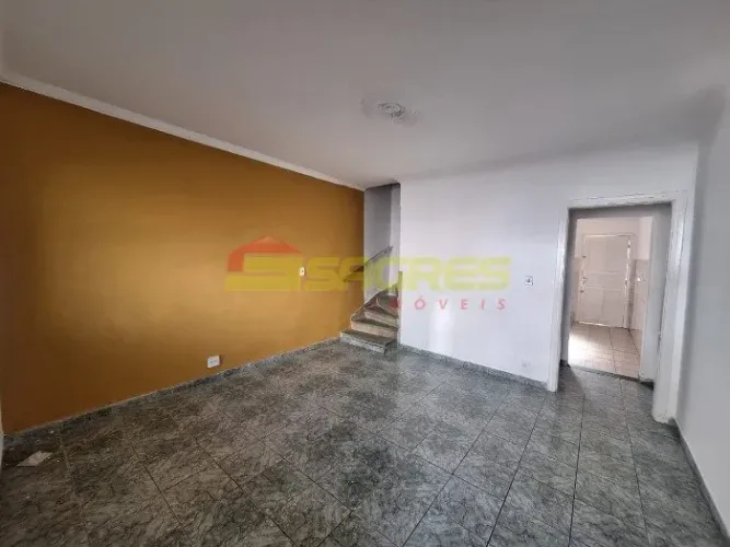 Sobrado 70m² na Vila Guilherme por R$ 2.500,00