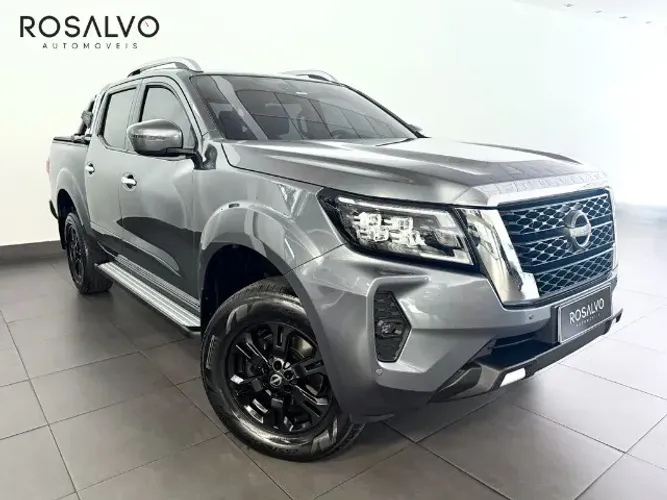 Nissan Frontier XE CD 4X4 2.3 Bi-TB Diesel Aut. 2024