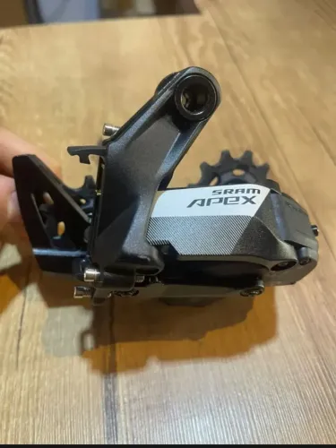 Câmbio eletrônico sram apex xplr axs 12v 44t
