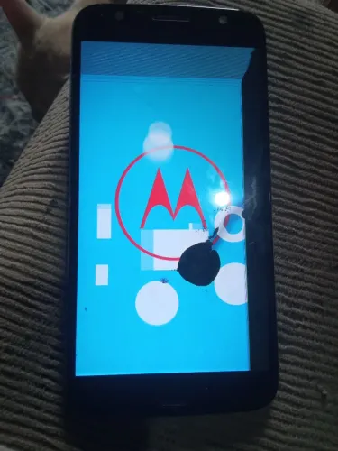 Moto g5s plus tela trincada 