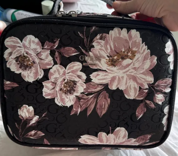 Necessaire Guess