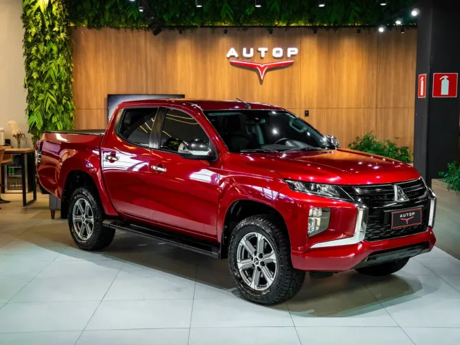 Mitsubishi L200 Triton Sport HPE 2.4 CD Diesel Aut. 2021