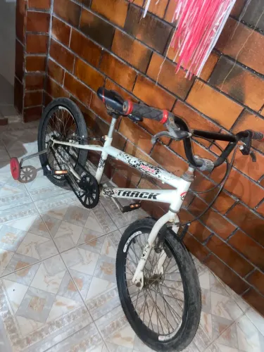 Bicicleta Infantil Aro 20 Track Noxx - Pouquíssimo usada