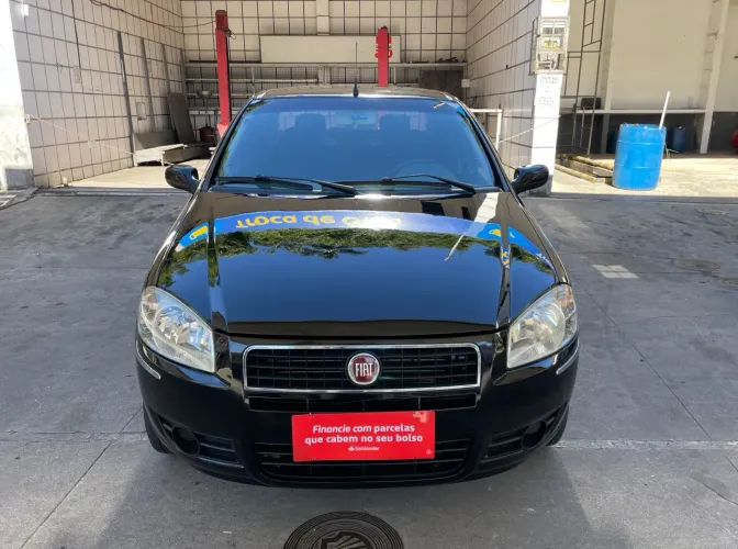Fiat Siena EL Celeb. 1.0 MPI Fire Flex 8V 4P 2010