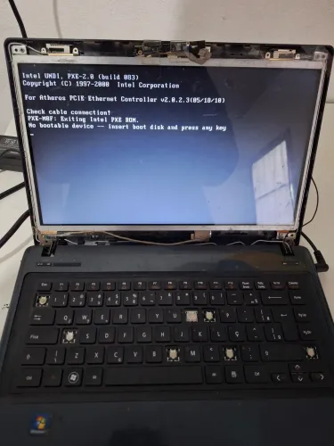 Notebook p/ retirada de peças ou conserto 