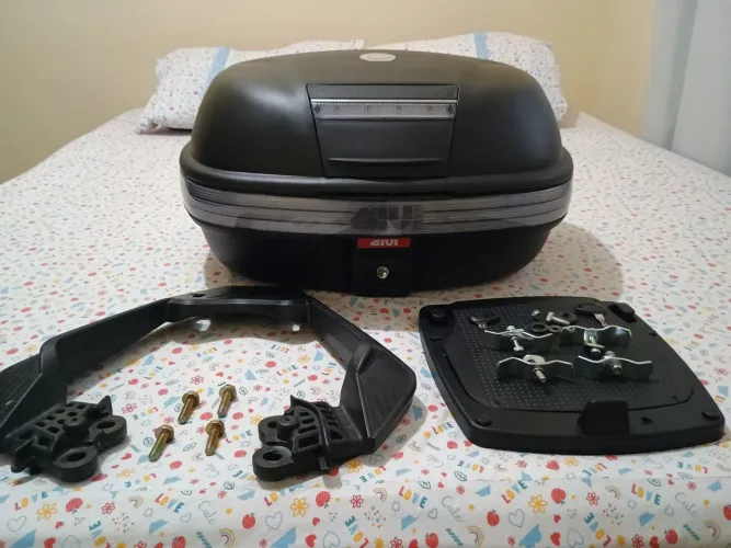Bagageiro baú give Monokey 46 lts