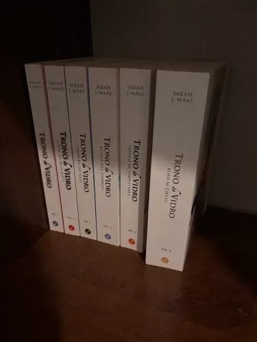 Livros box o trono de vidro
