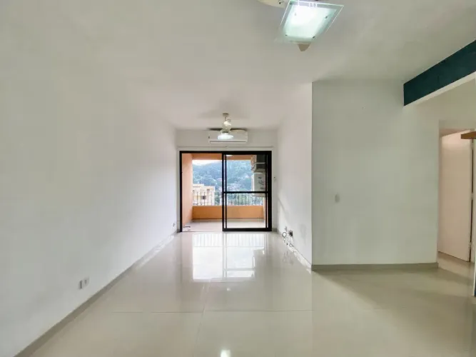 Apartamento para Locação Anual na Enseada no Guarujá | QVista Inteligência Imobiliária Gua