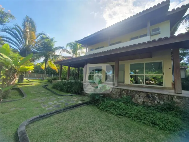 Casa de Condomínio com 6 Suítes para venda ou aluguel, 806m² Barra da Tijuca
