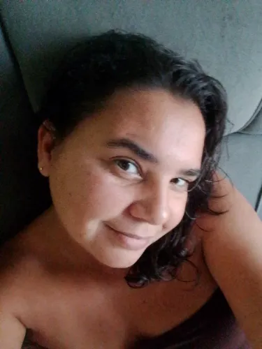 Cama casal box pouco tempo de uso