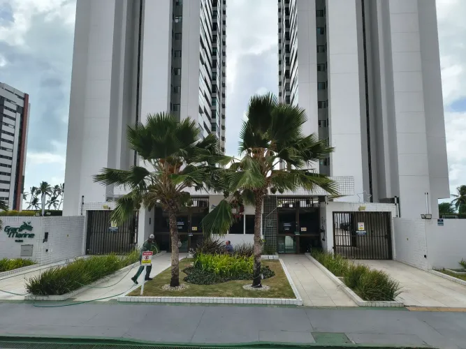 Alugo apartamento no Gran Marine, 3/4, sendo 01 suíte, móveis planejados e área de lazer
