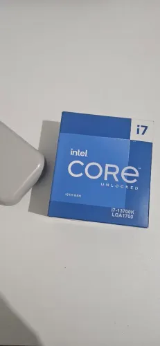 Processador Intel Core i7-13700K - LACRADO