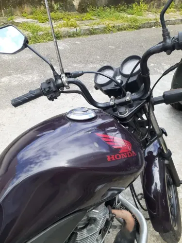 Honda selada e guitada