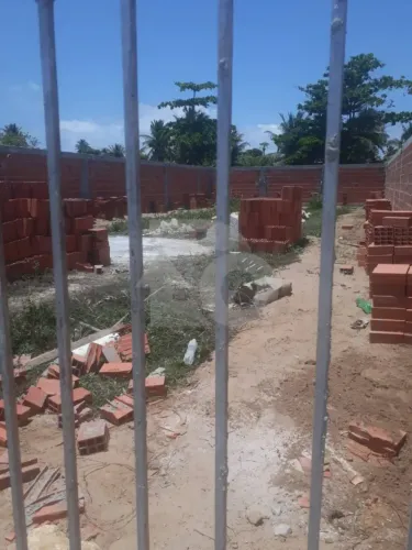 Lote no Bairro Robalo, Loteamento Canto do Mar - 250m².
