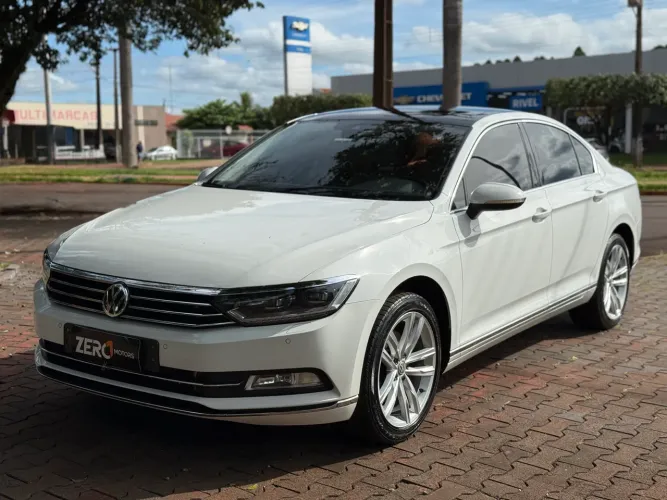 Volkswagen Passat Highline 2.0 TSI 220cv Tip. 2018