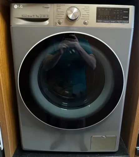 Vendo lava e seca LG