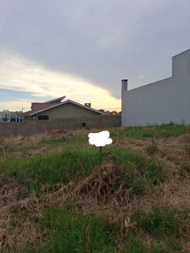 Vende - se terreno no bairro Santos Dumont, Próximo ao condomínio fechado