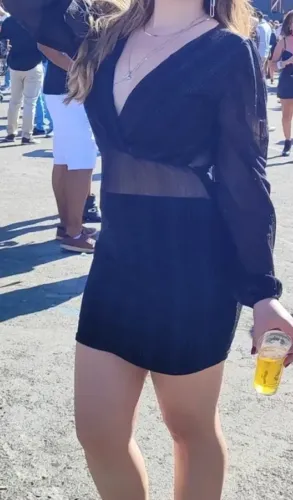 Vestido preto noite