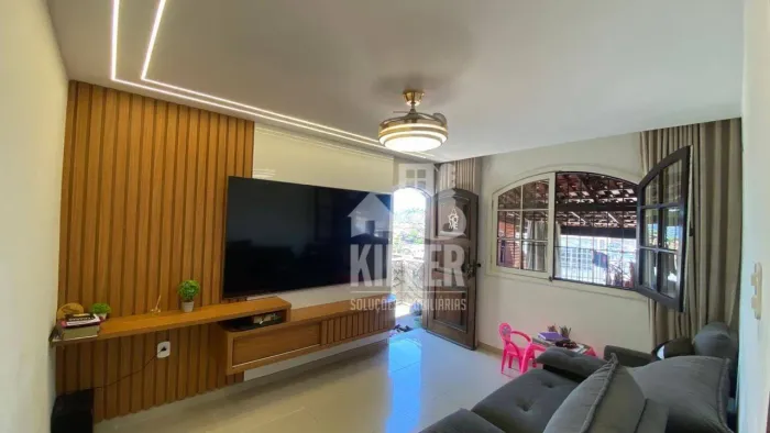 Casa com 2 dormitórios à venda, 70 m² por R$ 280.000,00 - Brasilândia - São Gonçalo/RJ