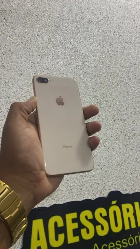 iPhone 8 Plus