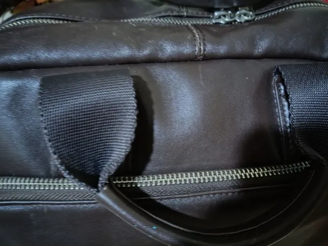 Mochila de couro knomo