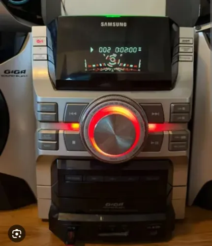 Samsung Giga Sound Pro