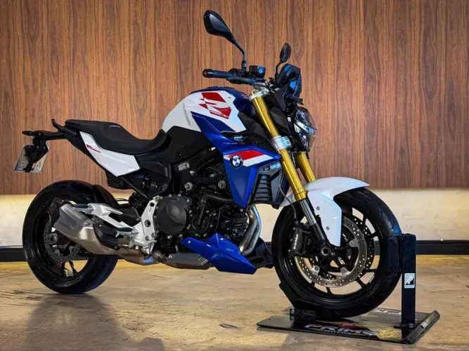 BMW F900 R Sport Plus 2024