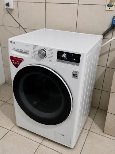 LAVA E SECA STEAM BRANCA LG 11KG