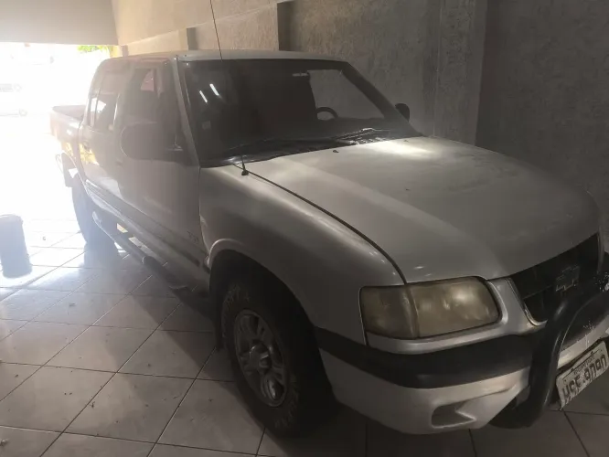 Chevrolet S10 Pick-up STD 2.8 4X4 CD TB Int.dies. 2000