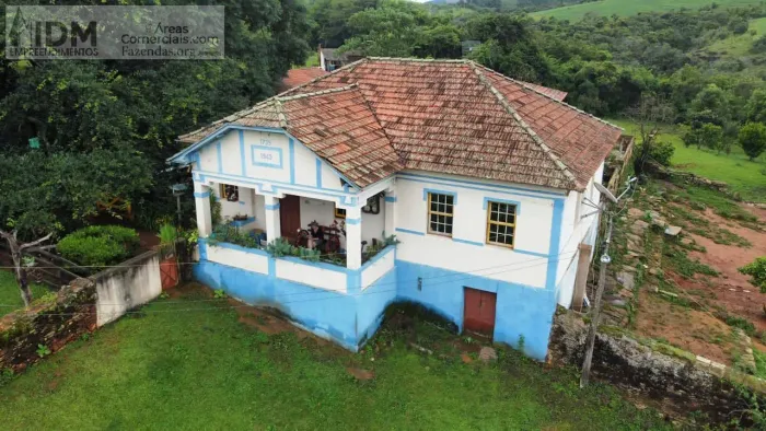 Fazenda centenária com 44ha em Aiuruoca - MG
