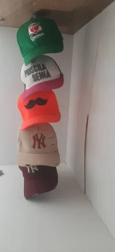 Bonés o precinho