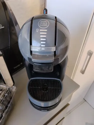 CAFETEIRA DOLCE GUSTO - POUQUÍSSIMO USO ?
