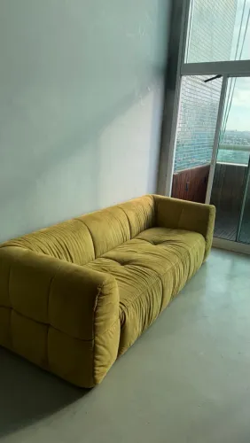 Sofá novo impermeabilizado /Mostarda