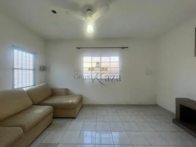 Casa Sobrado - Residencial - No bairro Residencial cambuí 220m².