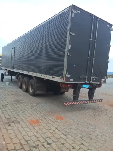 2007 SR/RANDON + PNEUS