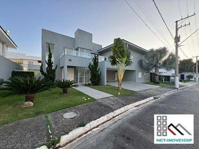 CASA DE ALTO PADRÃO EM CONDOMINIO 5 DORMITÓRIOS (530m²) | 5 SUÍTES | 4 VAGAS. UM VERDADEIR