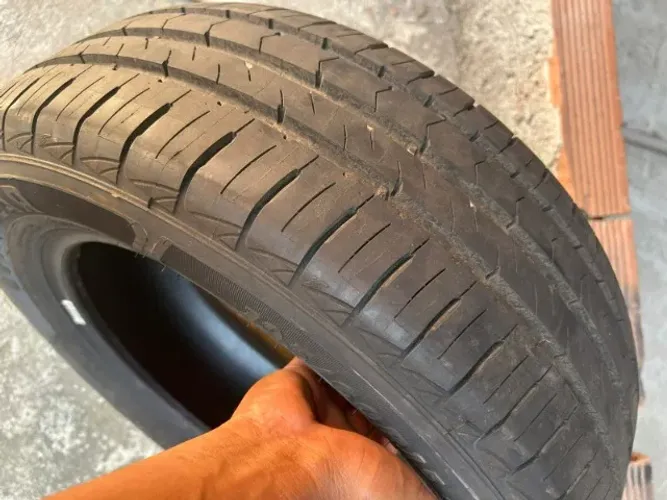 Pneu Goodyear 195/60r15 88v