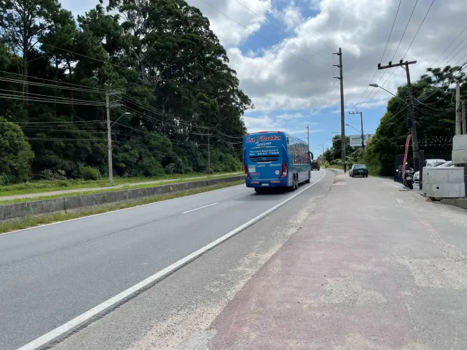 Alugo Galpão de 100 m² SC 403 sentido ingleses