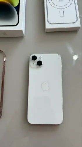 iPhone 14 Plus
