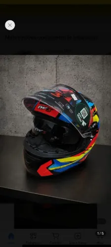 Vendo dois capacetes fw3 seminovos