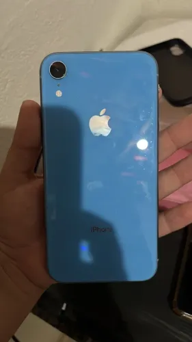 IPHONE XR - 80% de bateria