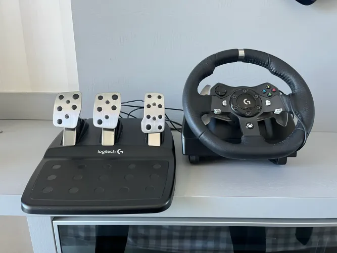 Volante Logitech G920 - Usado / Ótimo estado