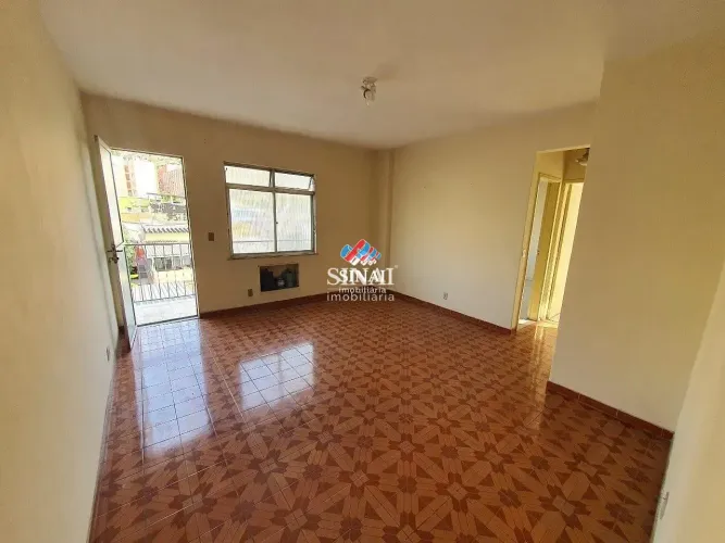 Apartamento 2 Quartos com Varanda e Vaga na Vila da Penha