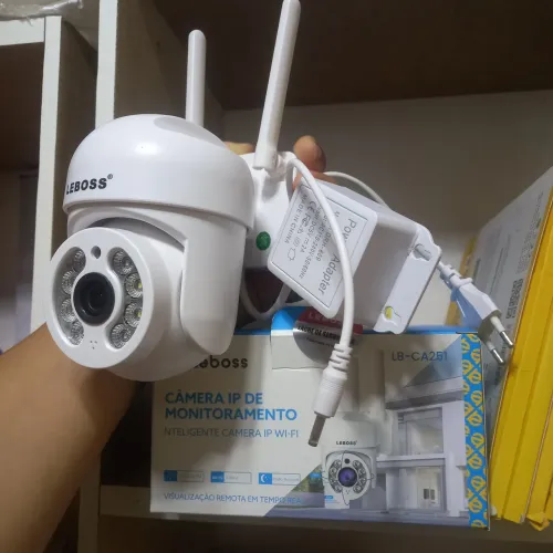 Camera externa Wi-Fi aprovadeágua inteligente giro 360