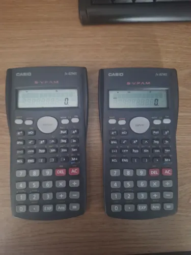 2 Calculadoras Científica CASSIO